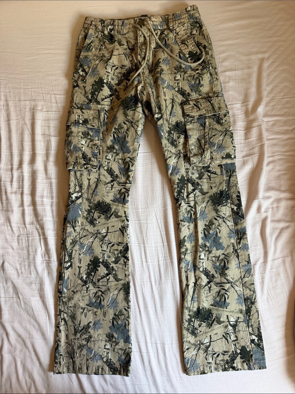 Forever 21 Men's Tan and Olive Camouflage Cargos